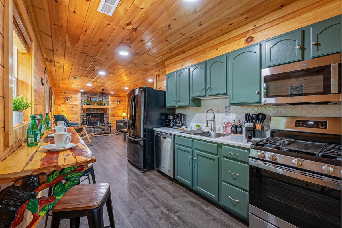 Paradise At The Smokies Cabin With Hot Tub! 세비어빌 외부 사진